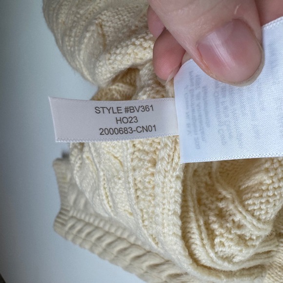 J Crew Tie Back Cable Knit Sweater‎ Small Cream Wool Pullover Fisherman Preppy - Picture 9 of 12
